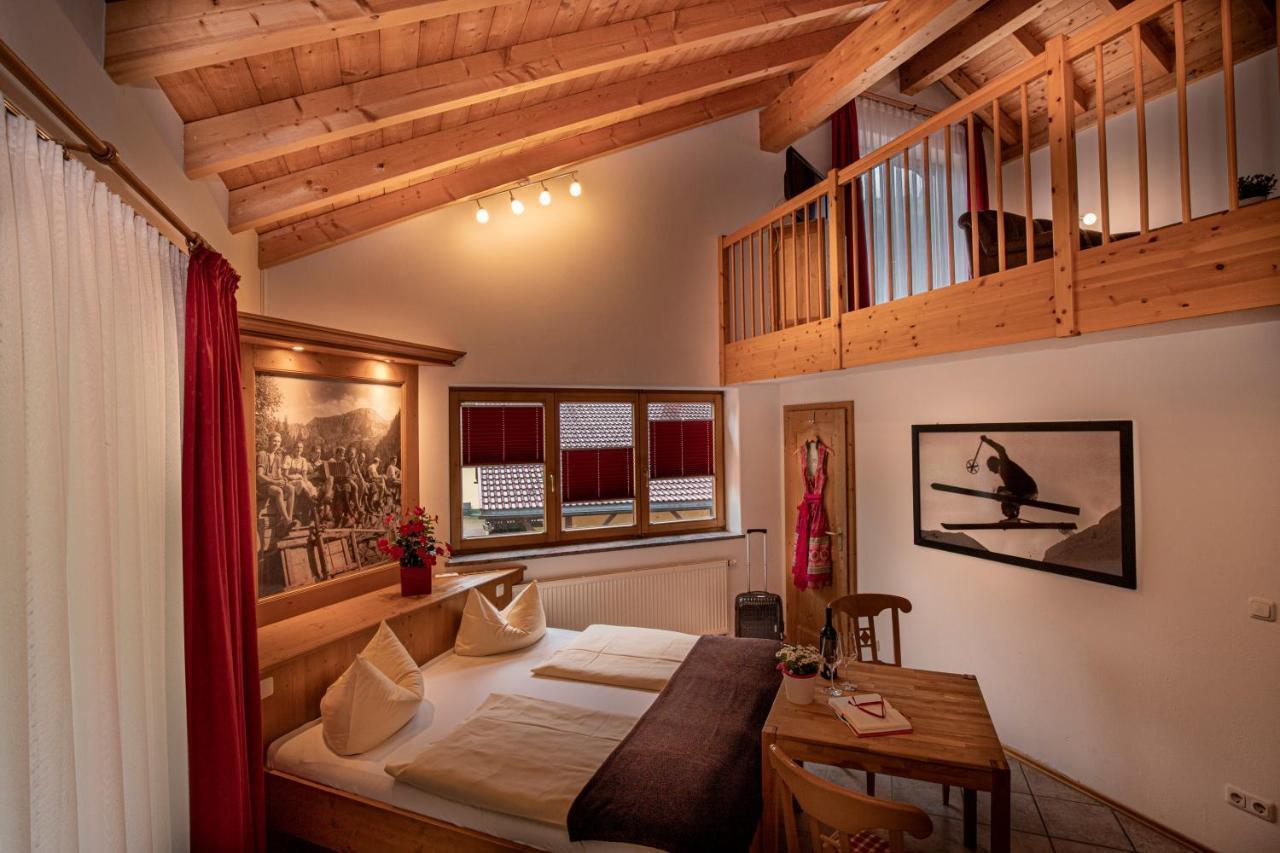 Hotel-Gasthof Der Wiesengrund Бад-Гінделанг Екстер'єр фото