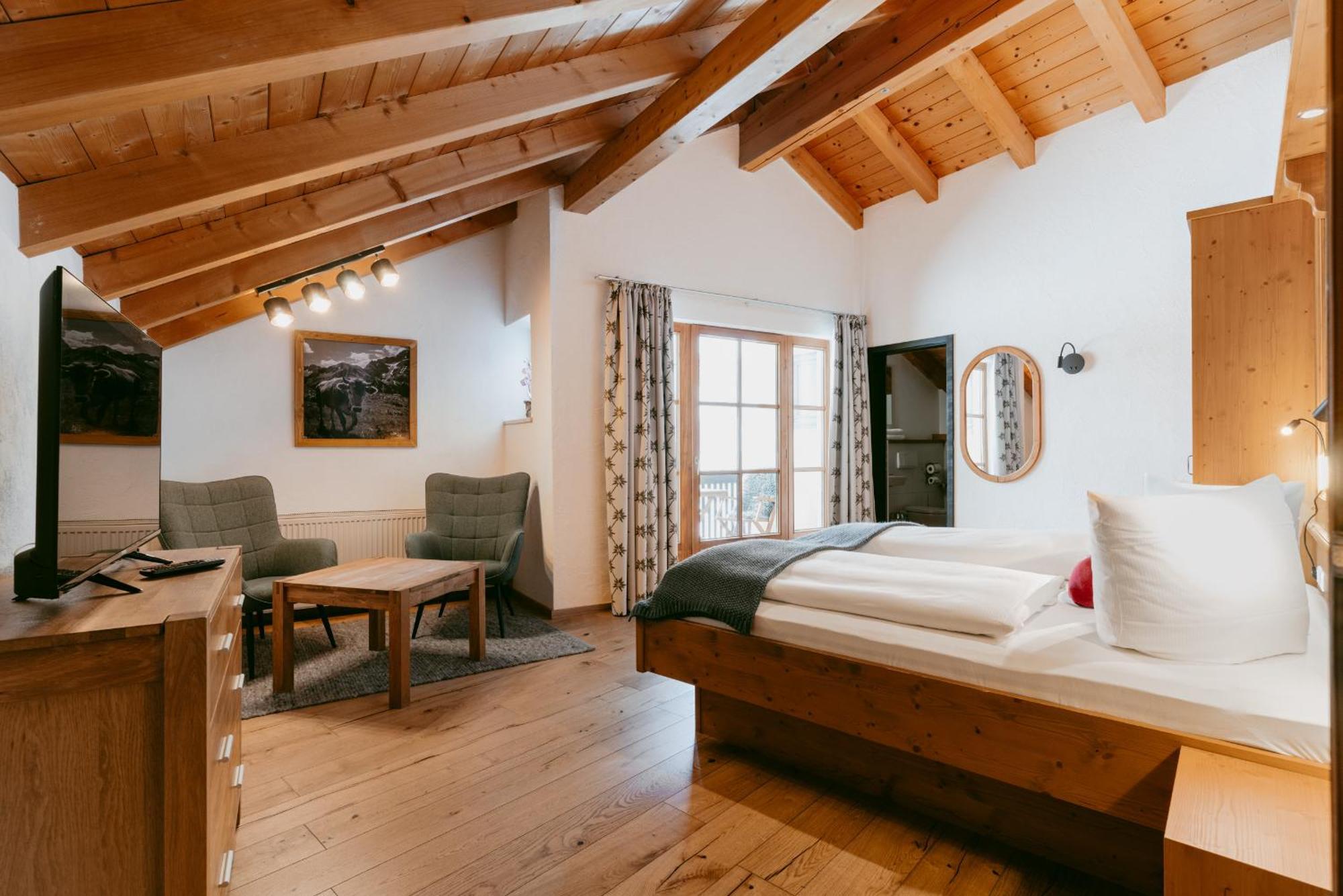 Hotel-Gasthof Der Wiesengrund Бад-Гінделанг Екстер'єр фото